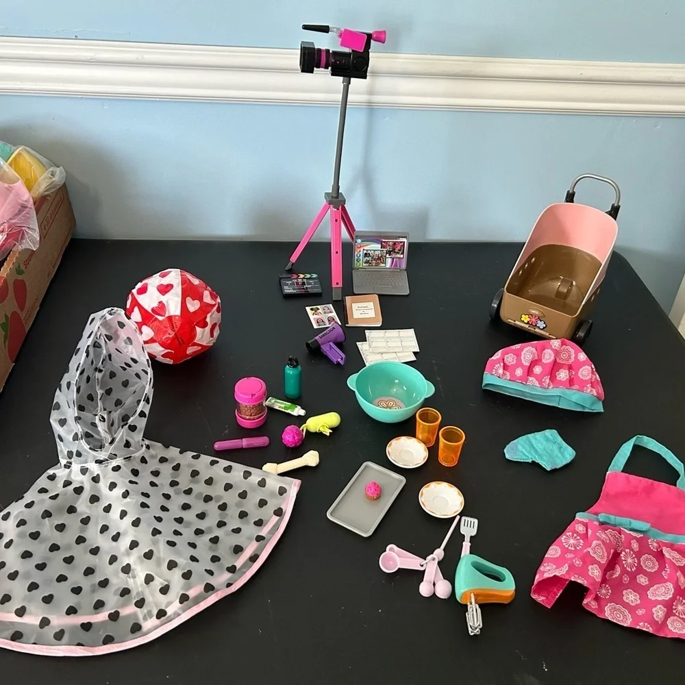 Doll accessories lot of 35 our generation/journey girls/my life/ toys